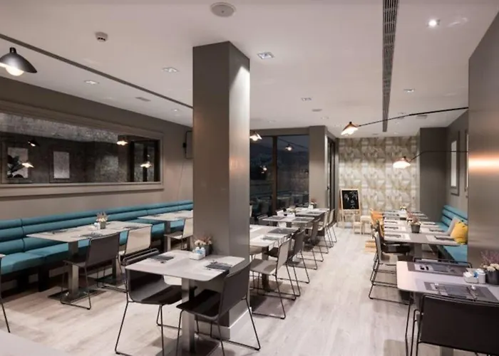 Catalonia Gran Via Bcn Hotel