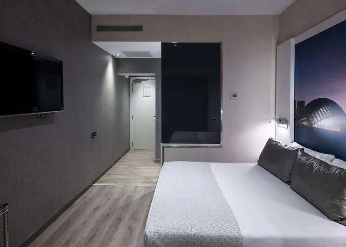 Catalonia Gran Via Bcn Hotel